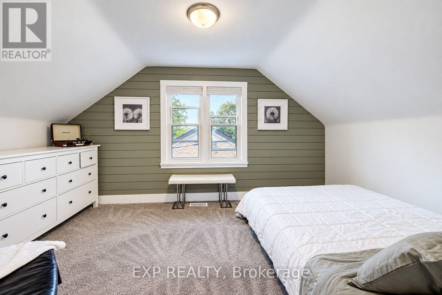 36 Crestwood Avenue Property Photo 17