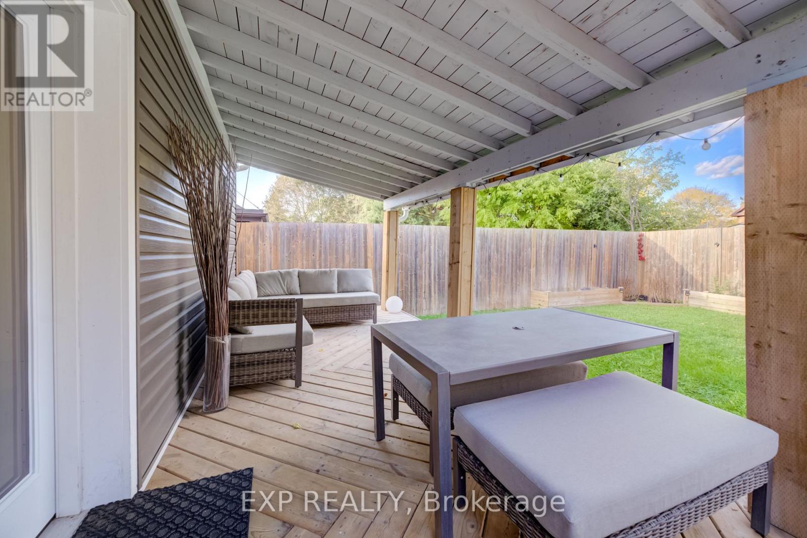 36 Crestwood Avenue Property Photo 29