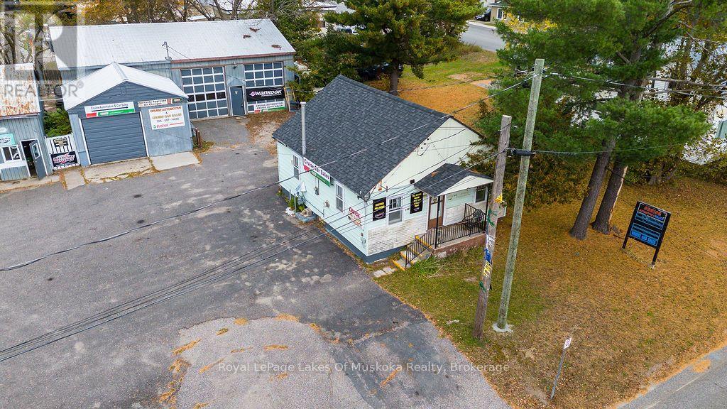 180 Phillip Street E Property Photo 3