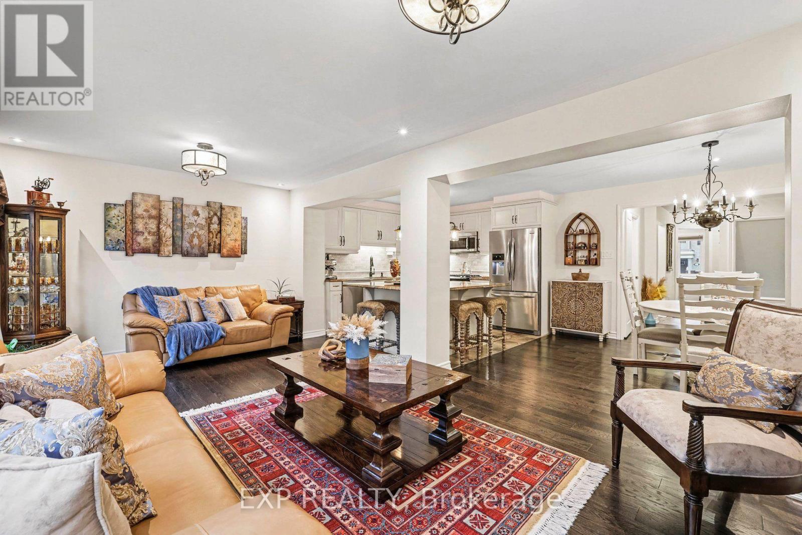 428 White Arctic Avenue Property Photo 8