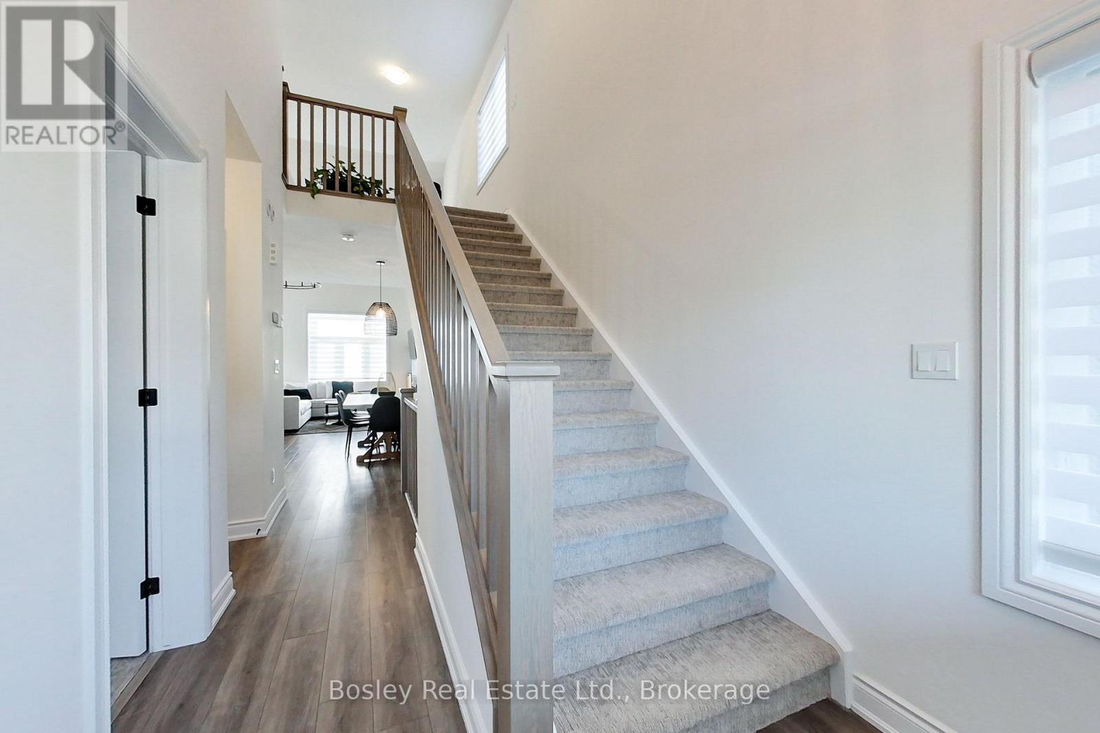 162 Anchors Way Property Photo 4