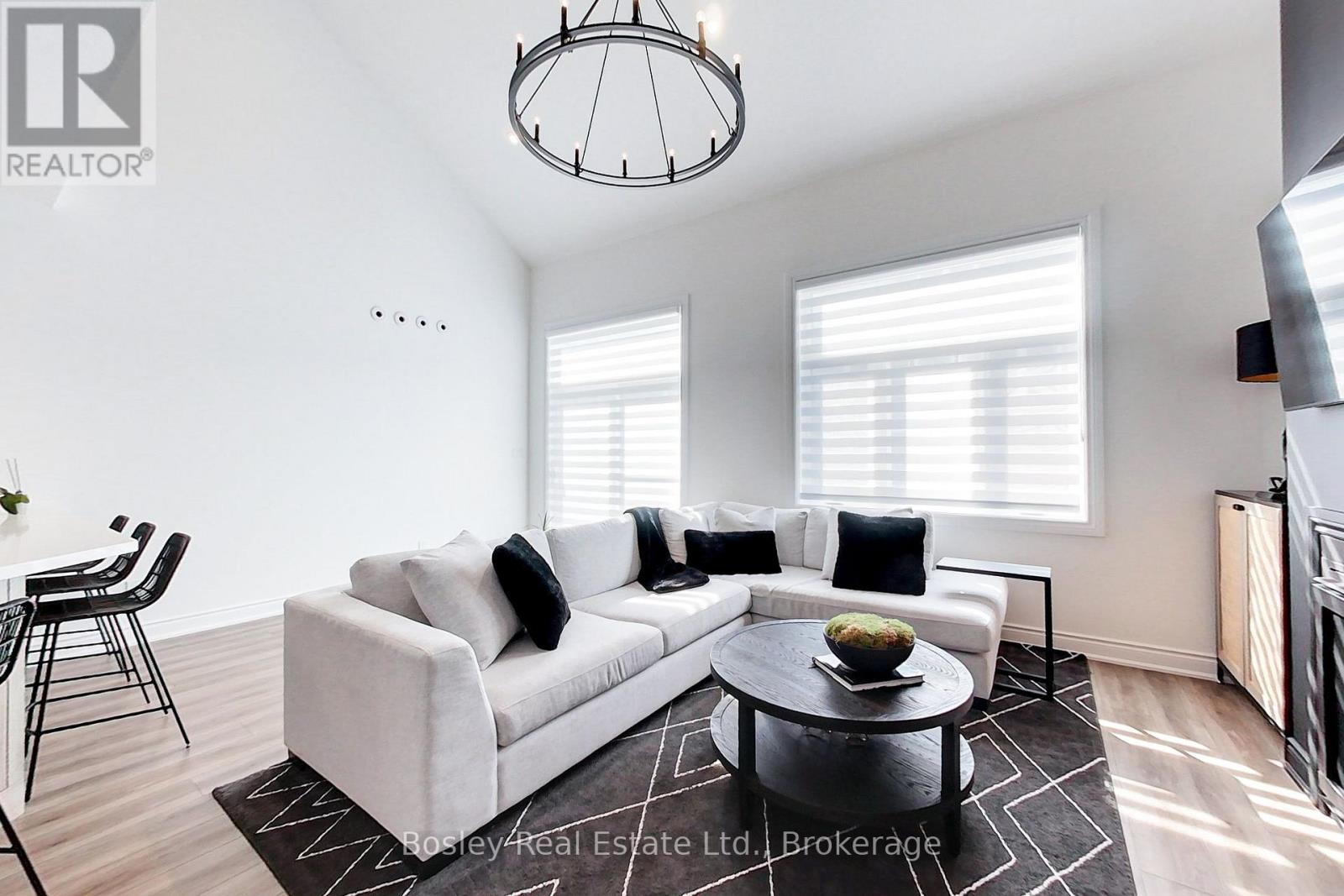 162 Anchors Way Property Photo 10