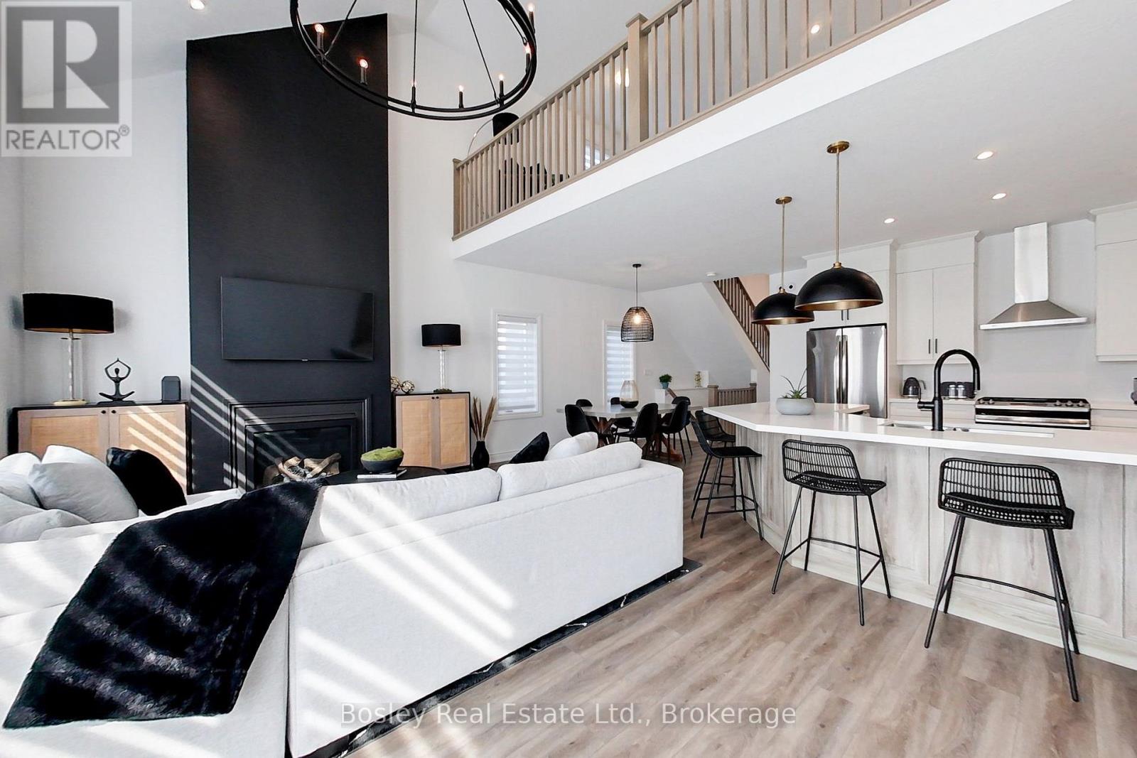 162 Anchors Way Property Photo 12