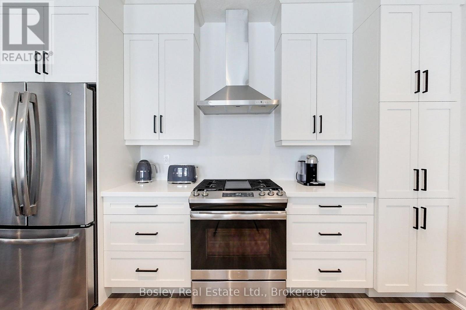 162 Anchors Way Property Photo 15