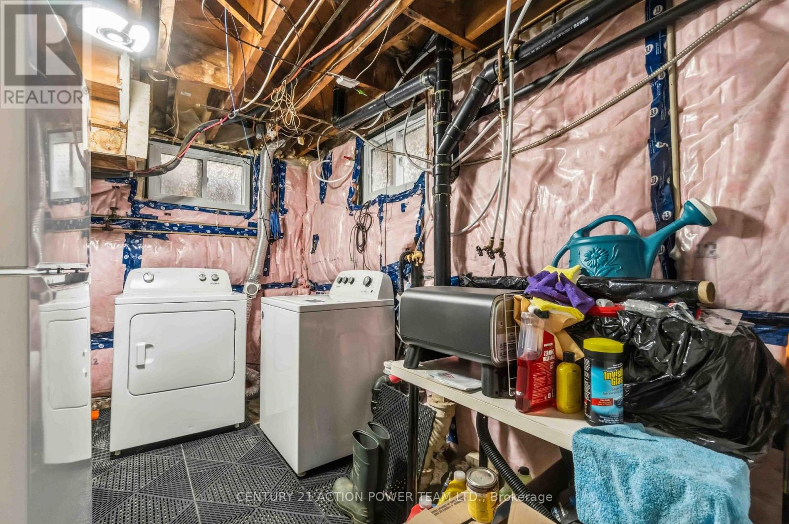 660 St Laurent Boulevard Property Photo 27