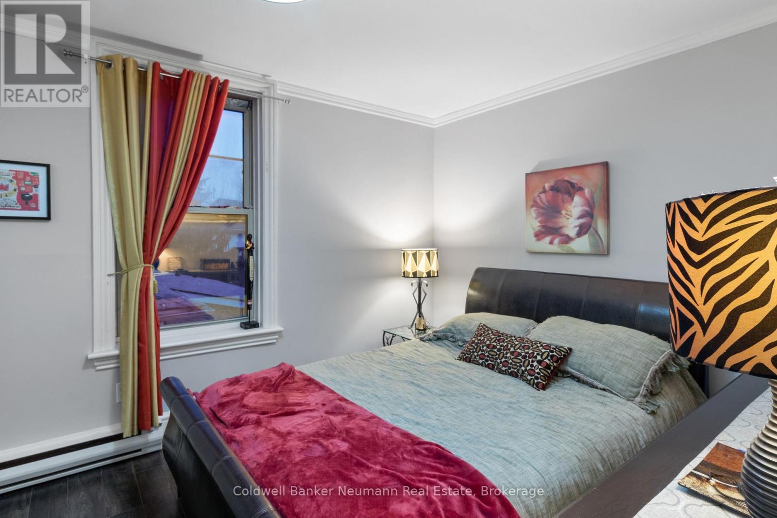 A - 54 Yarmouth Street Property Photo 13