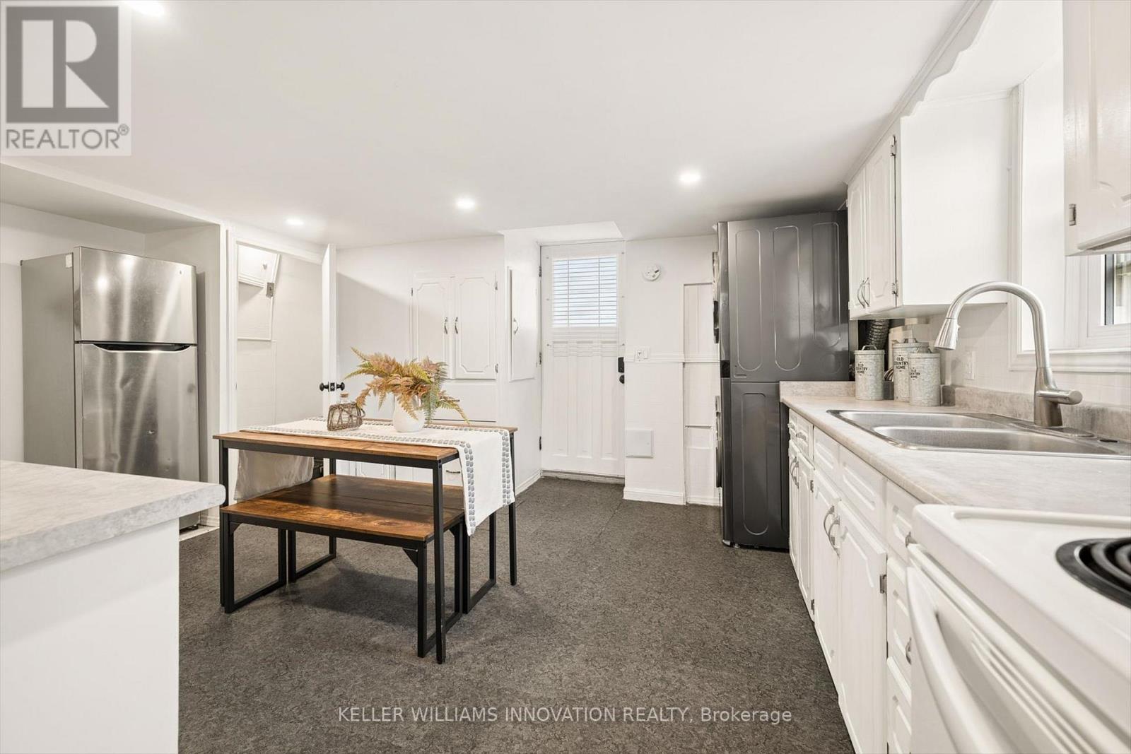 77 Beverly Street Property Photo 15