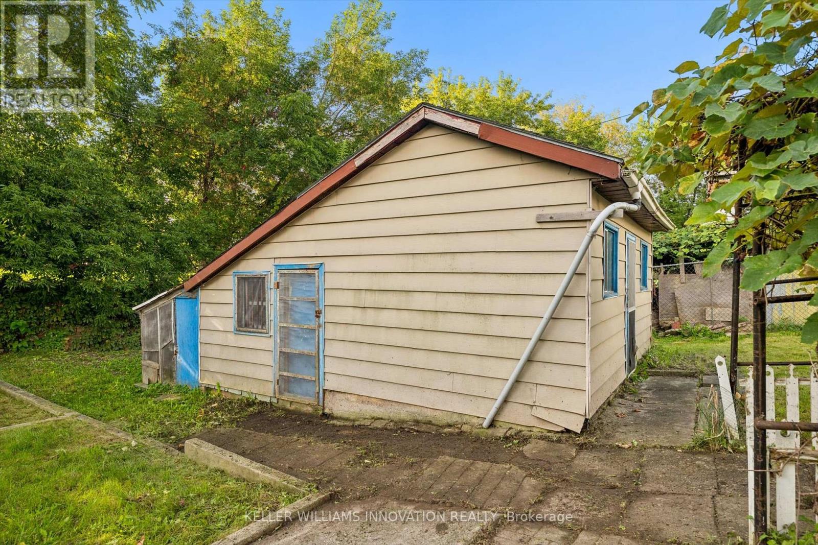 77 Beverly Street Property Photo 32
