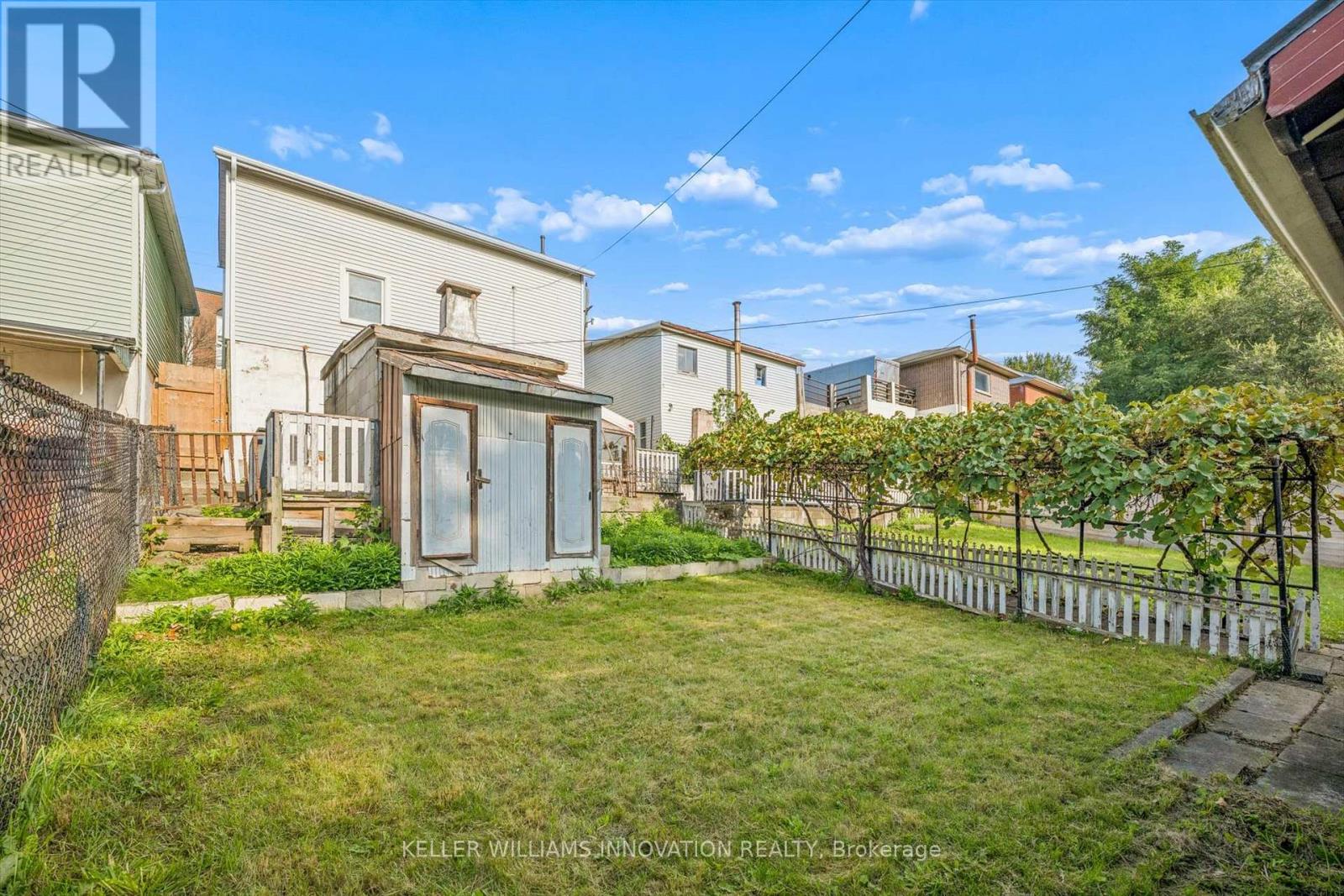 77 Beverly Street Property Photo 34