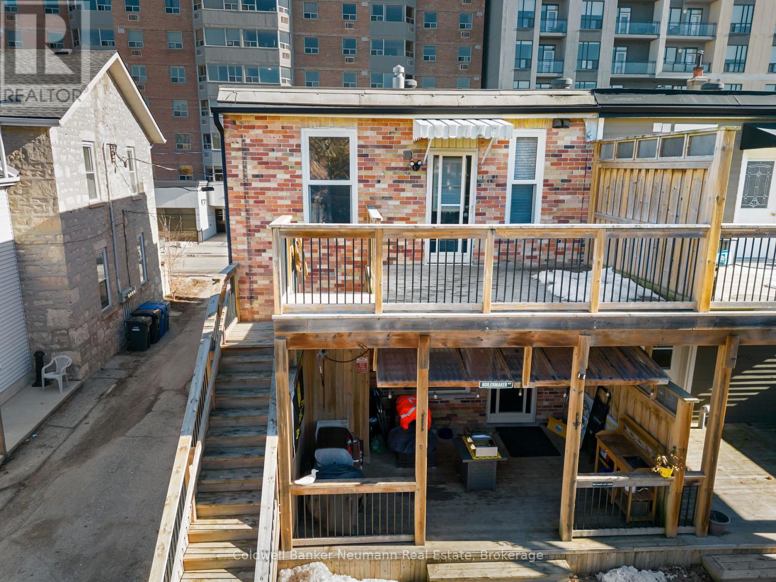 A - 56 Yarmouth Street Property Photo 11