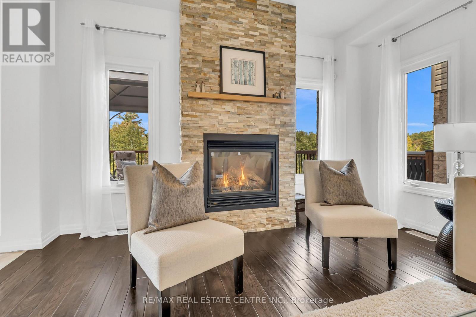 365 Woodbine Avenue Property Photo 10