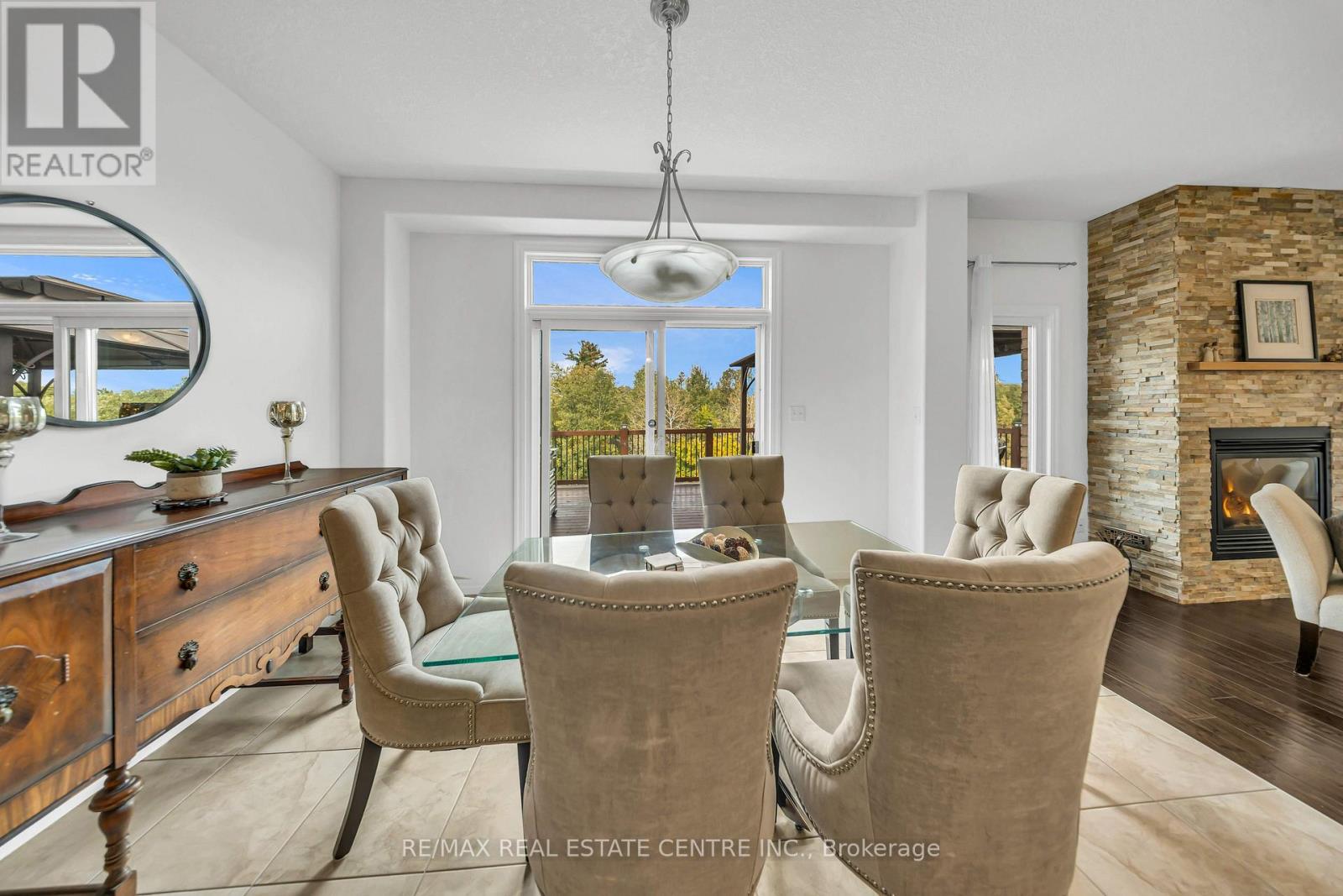 365 Woodbine Avenue Property Photo 16