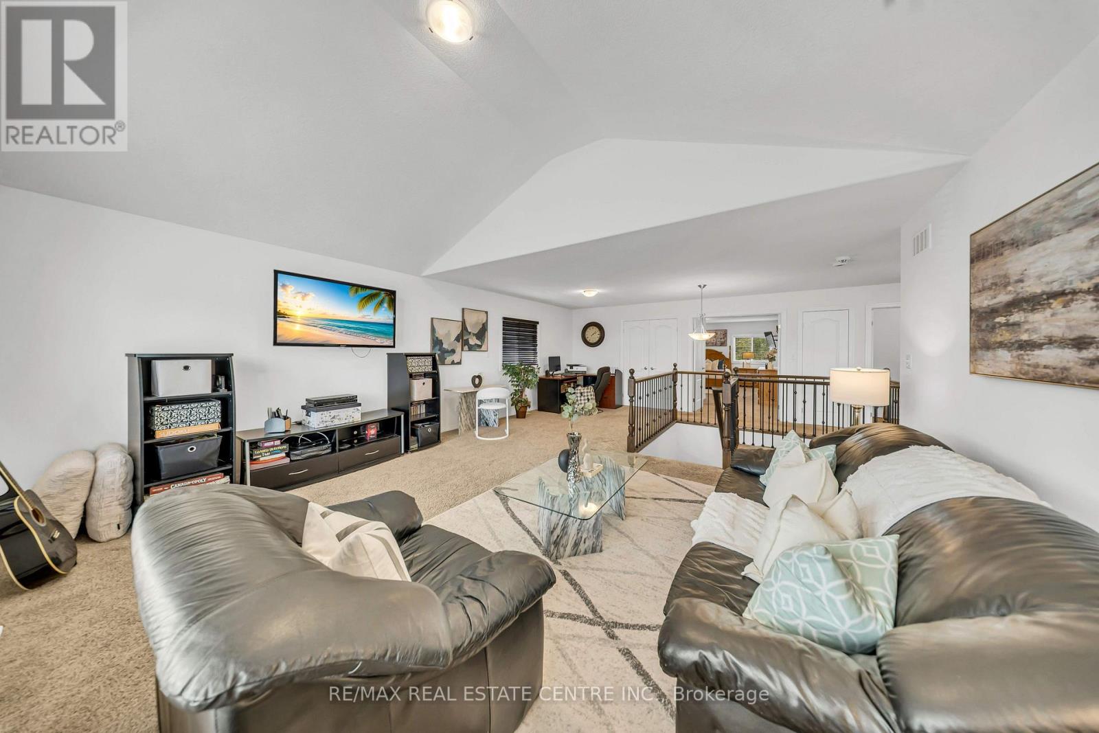 365 Woodbine Avenue Property Photo 24