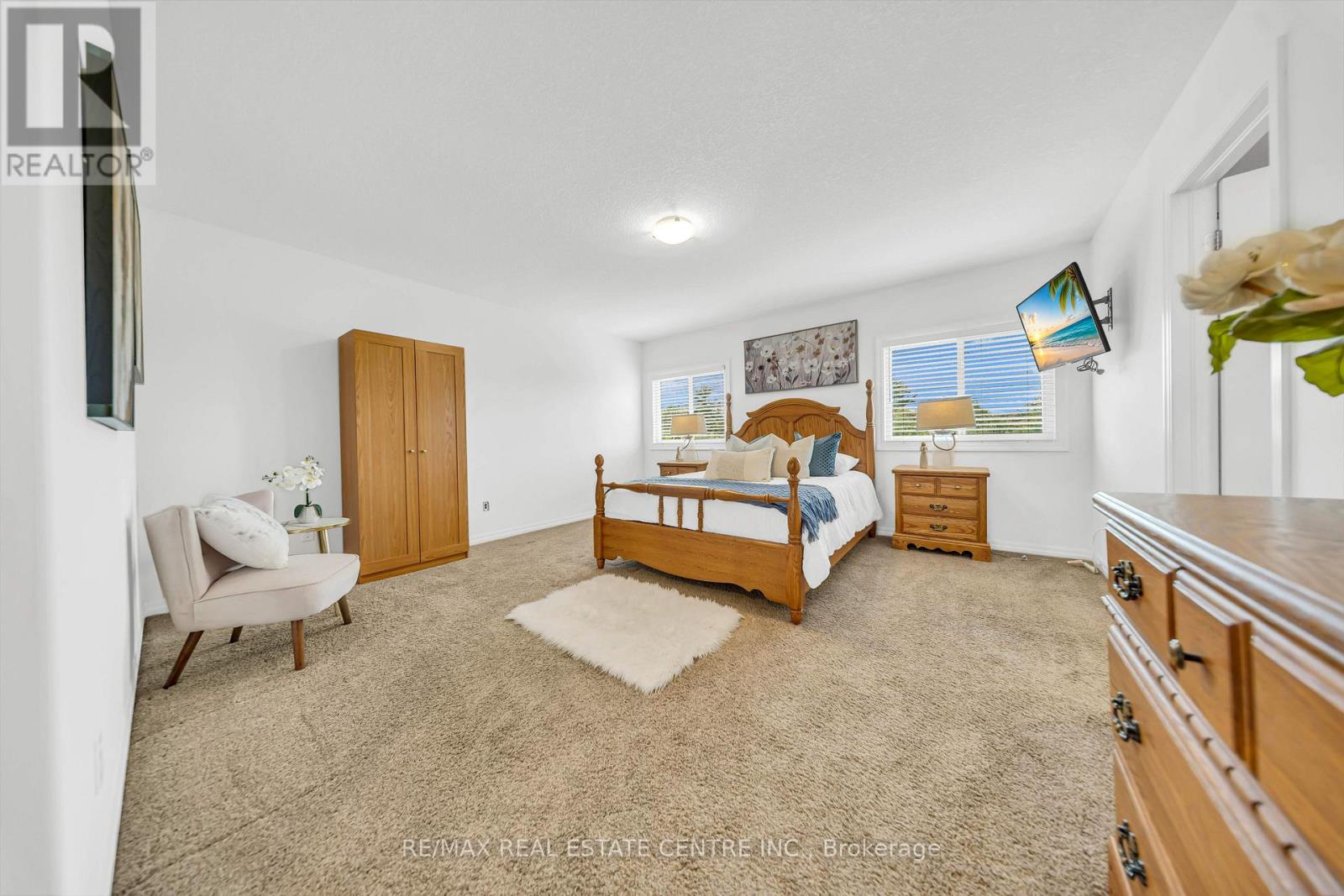 365 Woodbine Avenue Property Photo 27