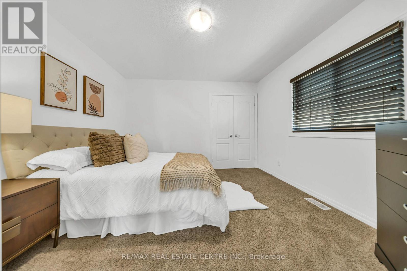 365 Woodbine Avenue Property Photo 33