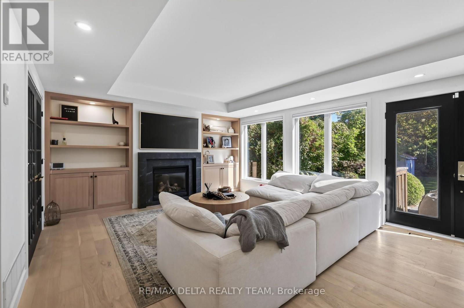 489 Evered Avenue Property Photo 18