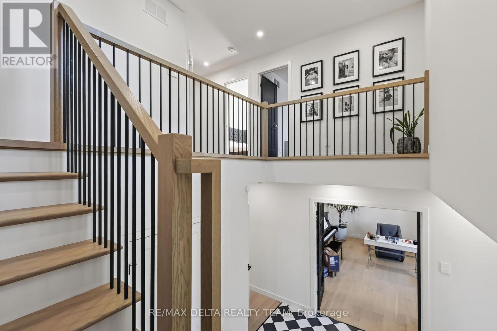 489 Evered Avenue Property Photo 20