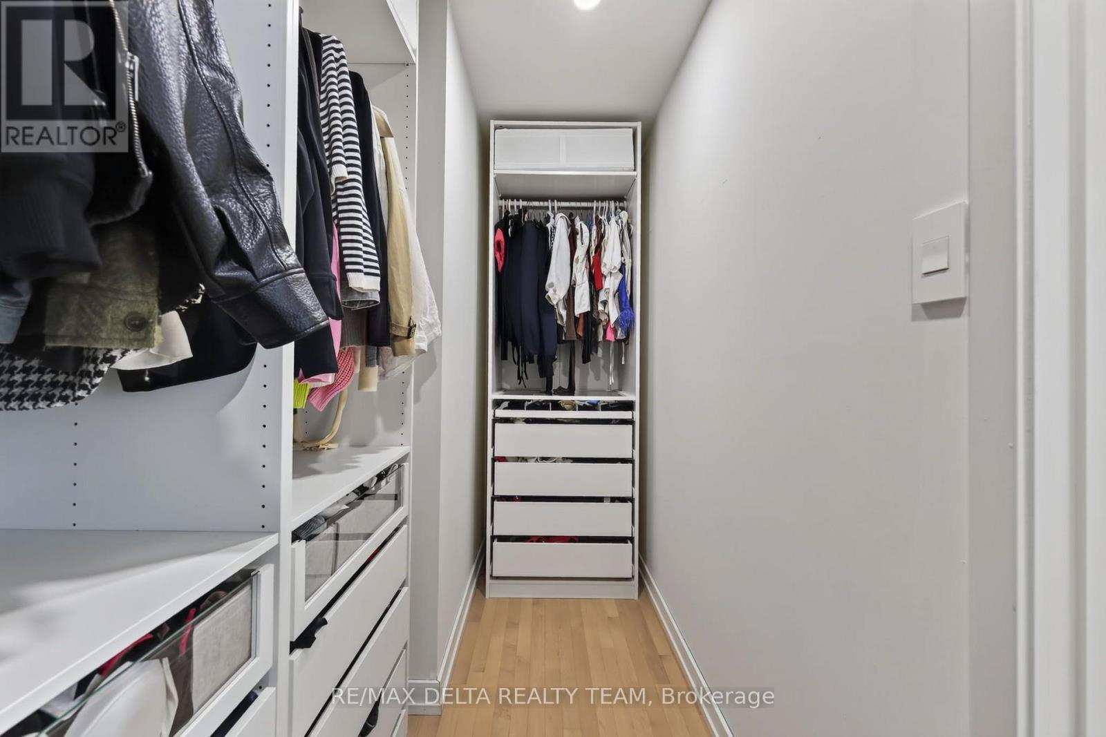 489 Evered Avenue Property Photo 36