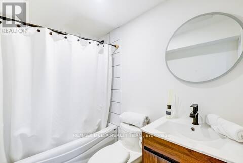 489 Evered Avenue Property Photo 42