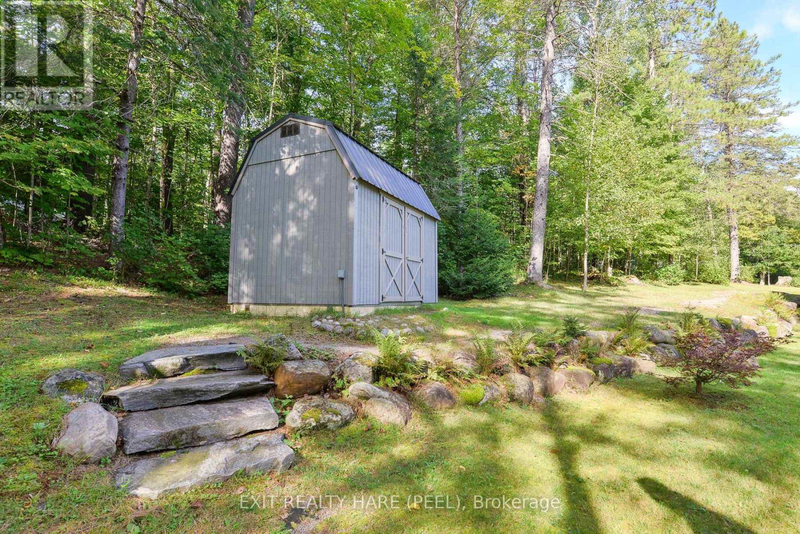 1082 Lambert Road Property Photo 25