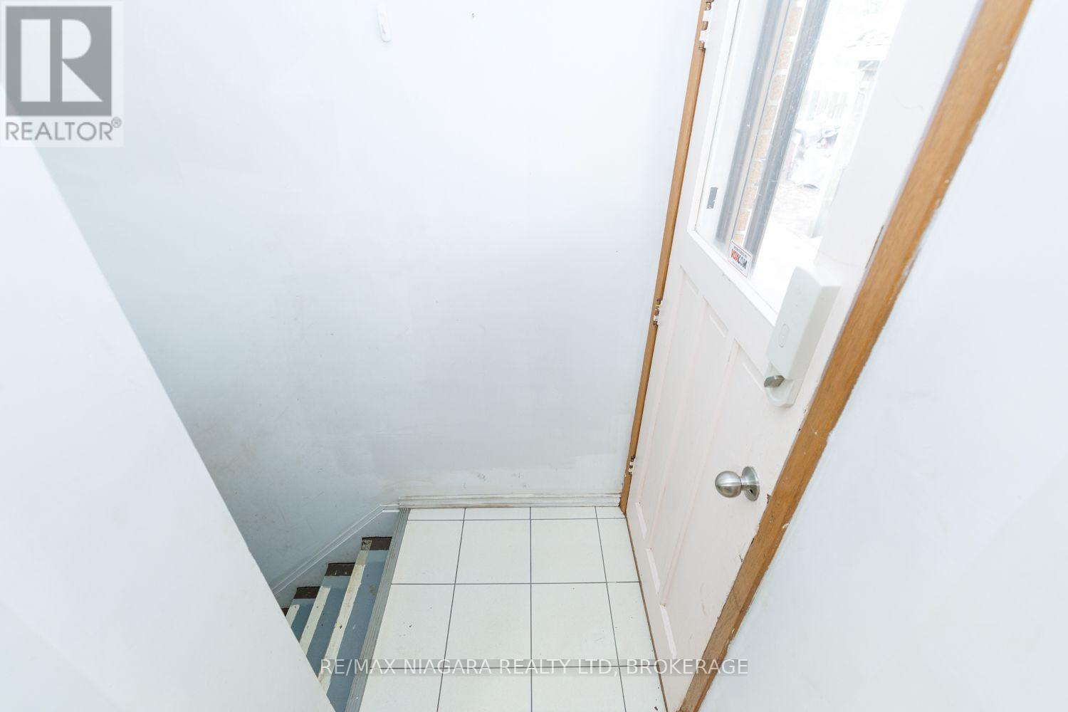4344 Pettit Avenue Property Photo 17