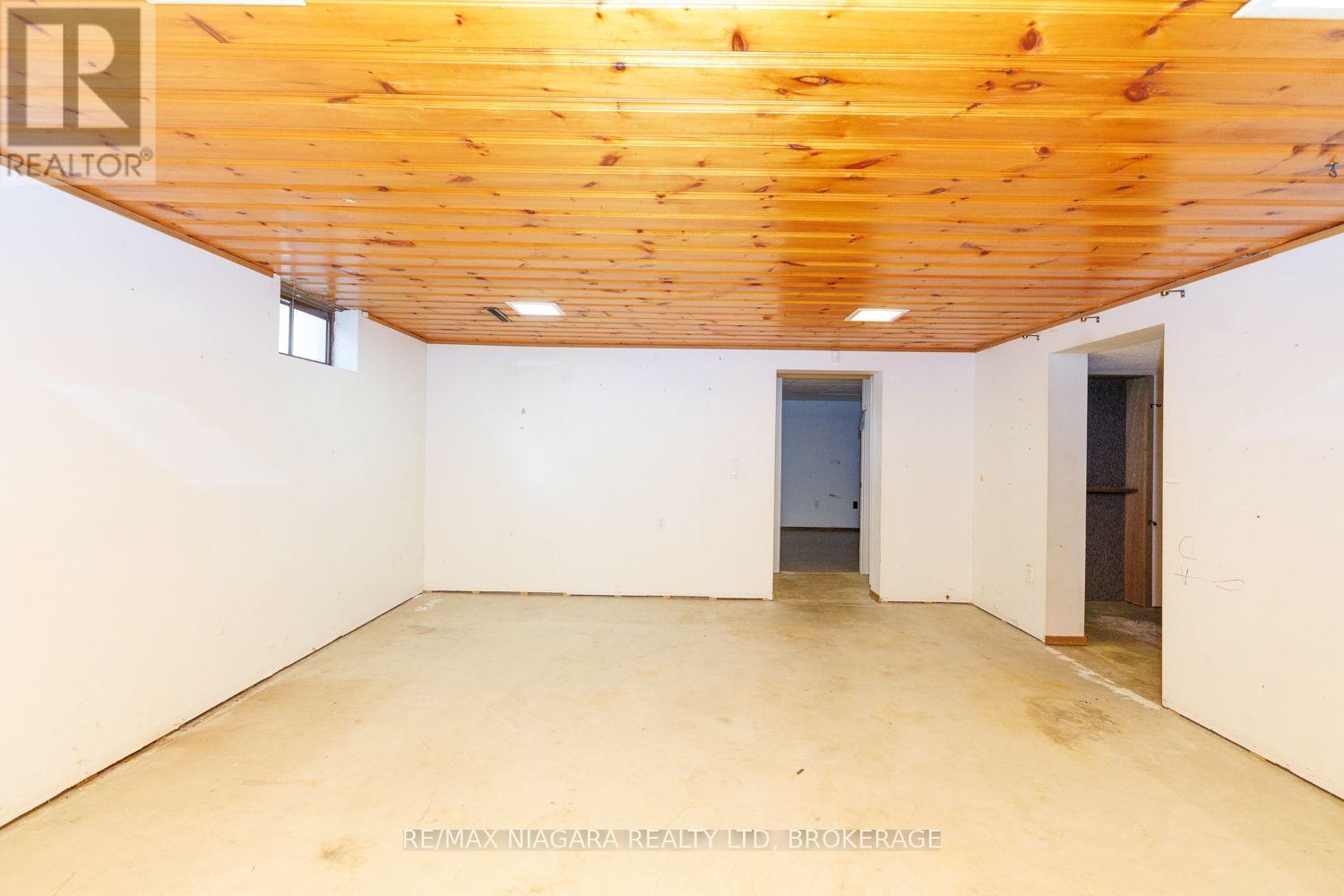 4344 Pettit Avenue Property Photo 20
