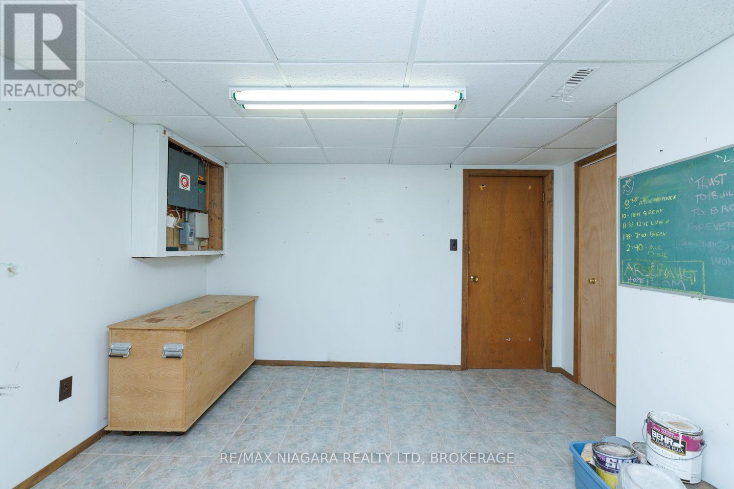 4344 Pettit Avenue Property Photo 24