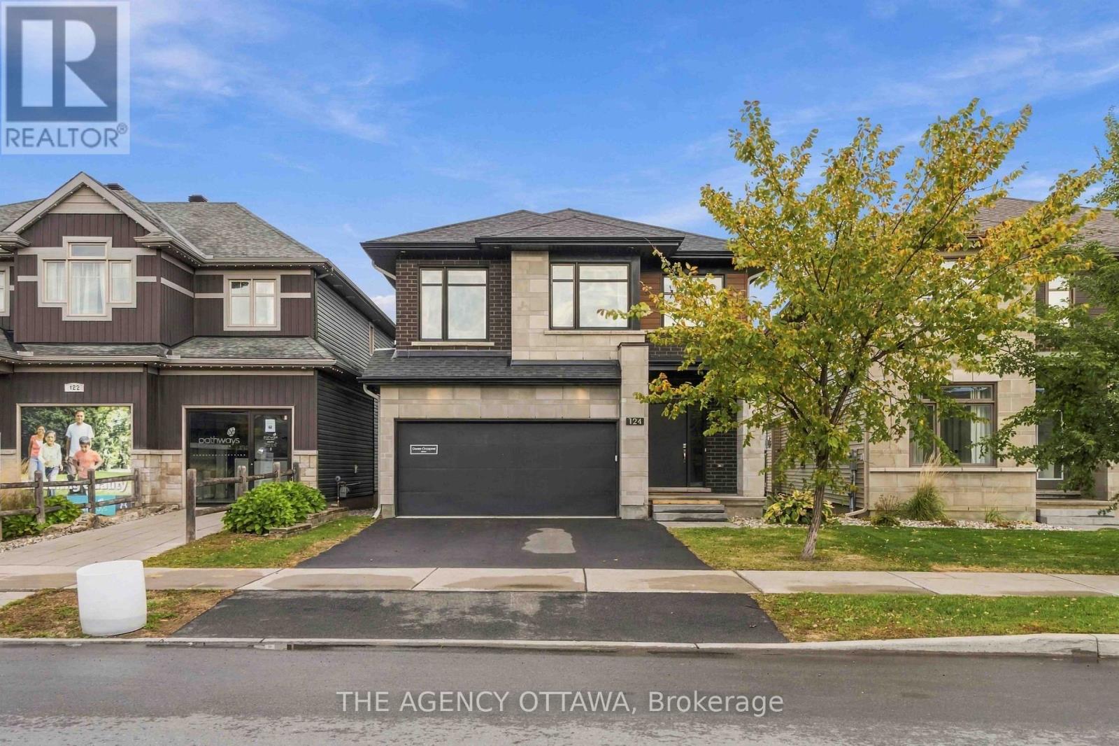 124 Dun Skipper Drive Property Photo 1
