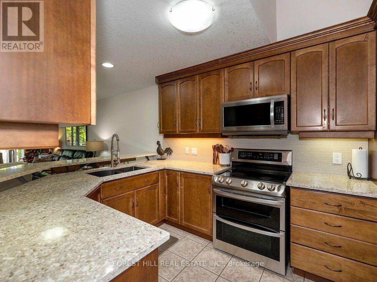 112 Mcarthur Crescent Property Photo 8