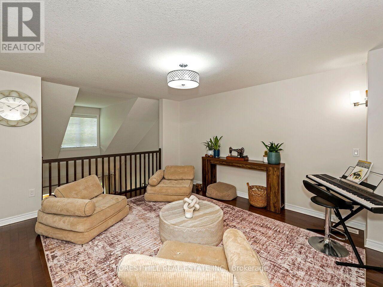 112 Mcarthur Crescent Property Photo 17