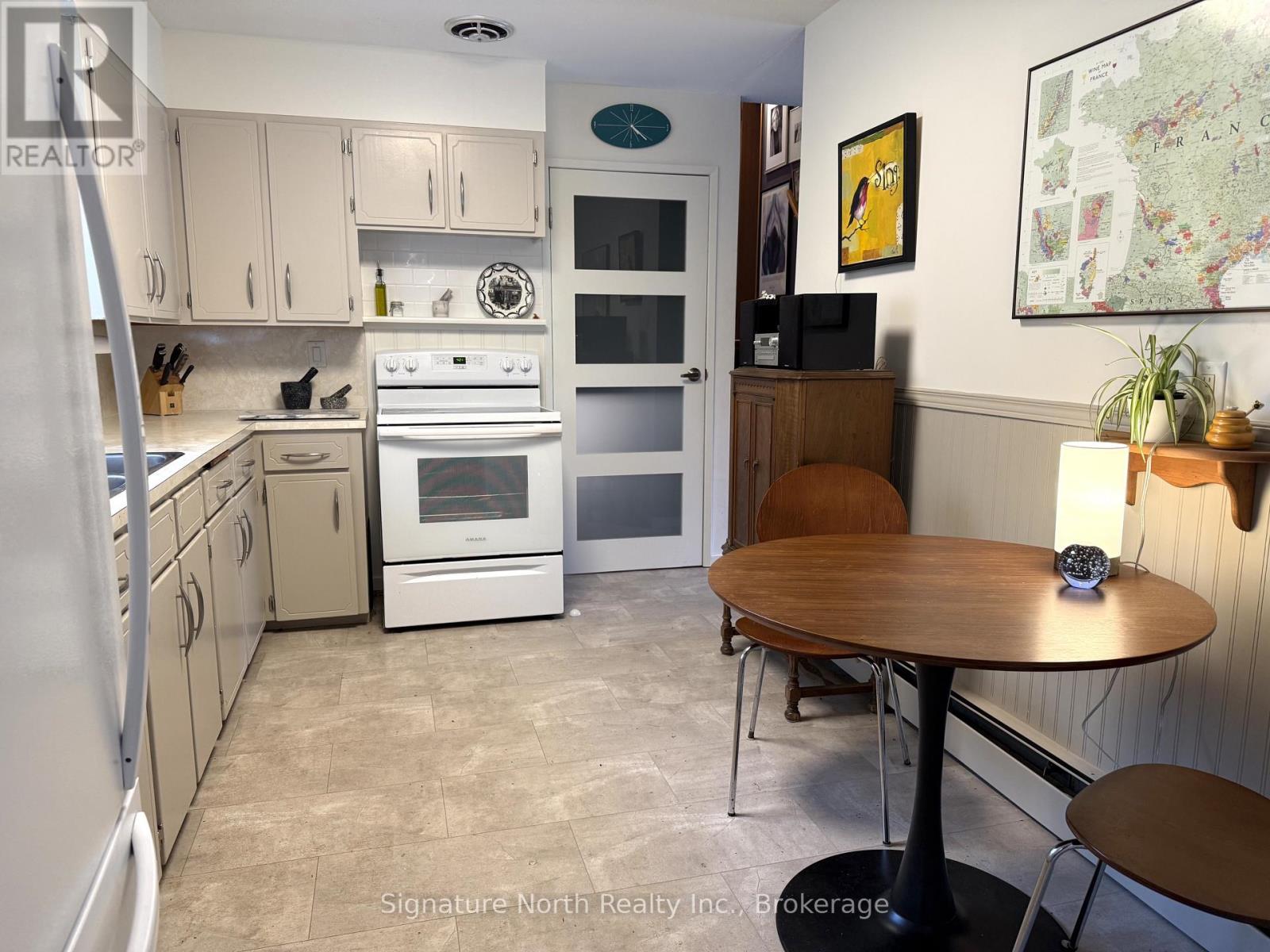 1027 Riverdale Road Property Photo 3
