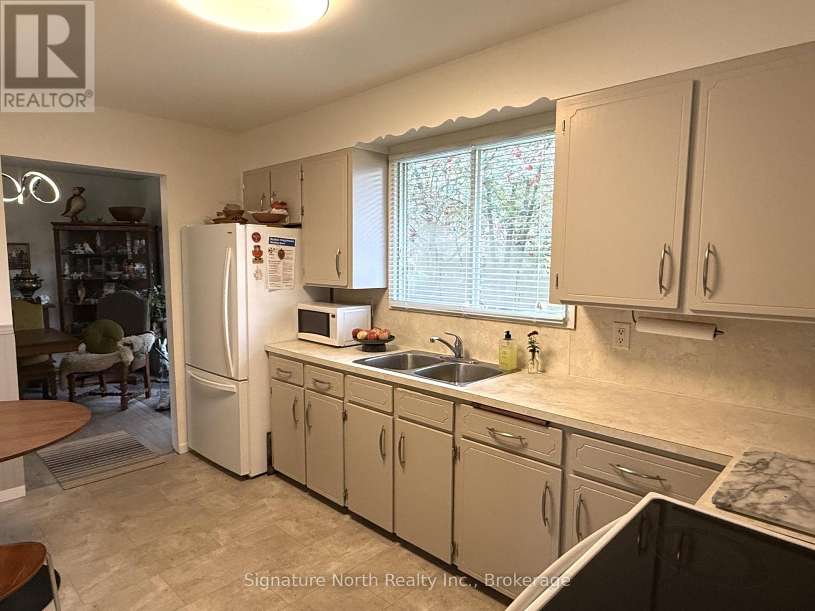 1027 Riverdale Road Property Photo 4