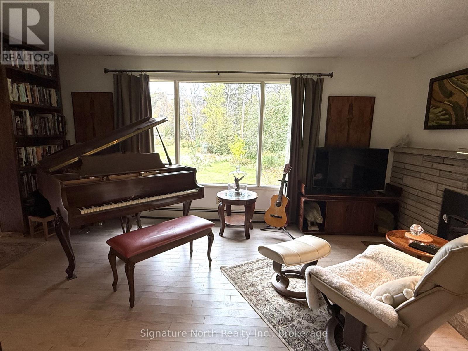 1027 Riverdale Road Property Photo 7