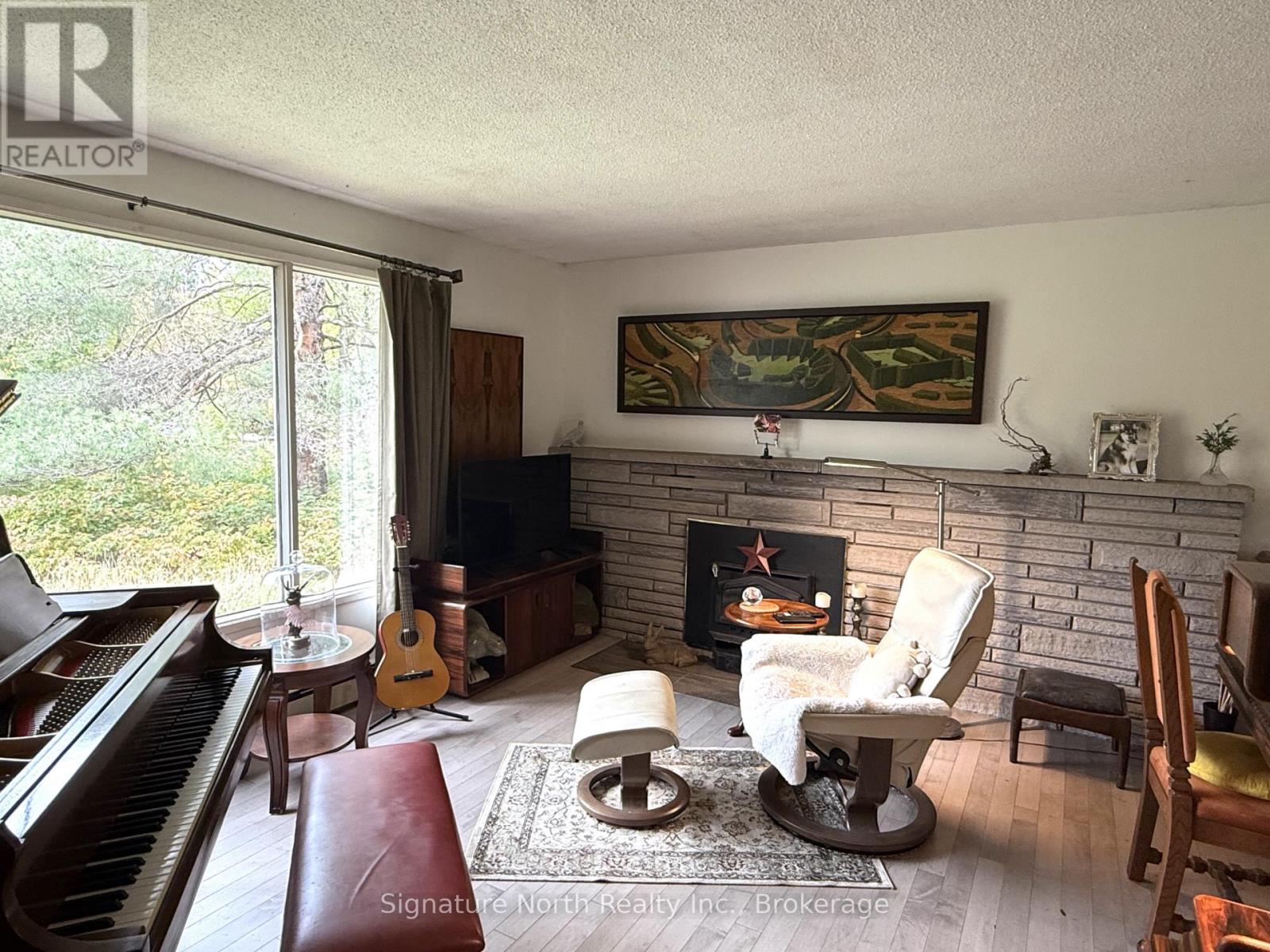 1027 Riverdale Road Property Photo 8