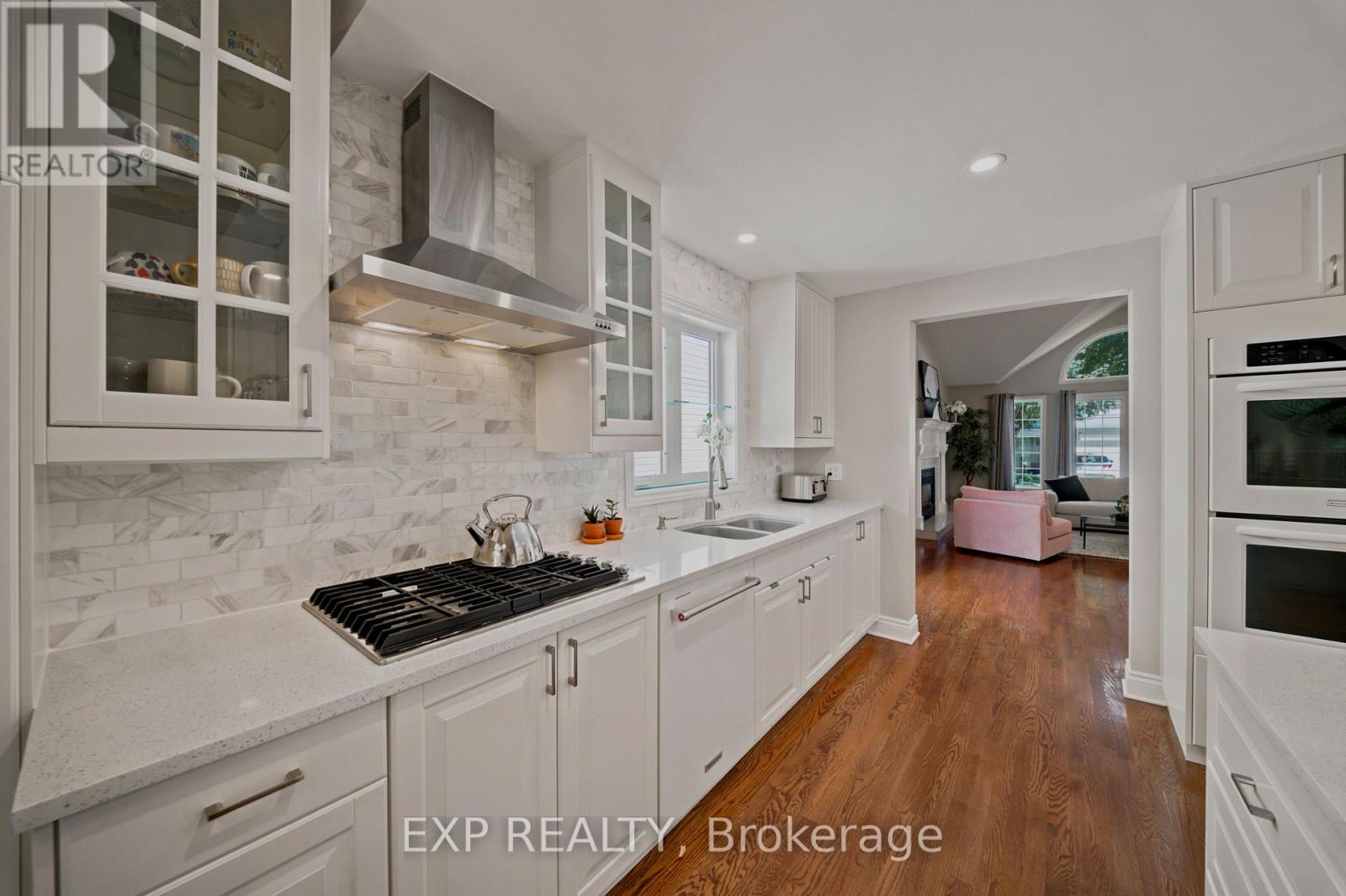 16 Bridlegate Place Property Photo 10