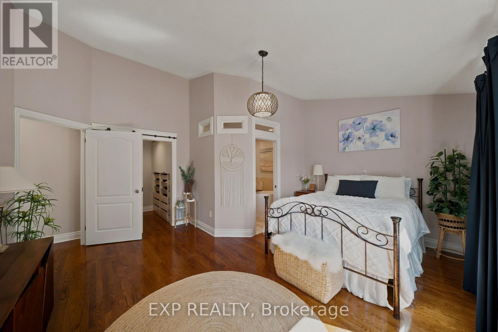 16 Bridlegate Place Property Photo 16