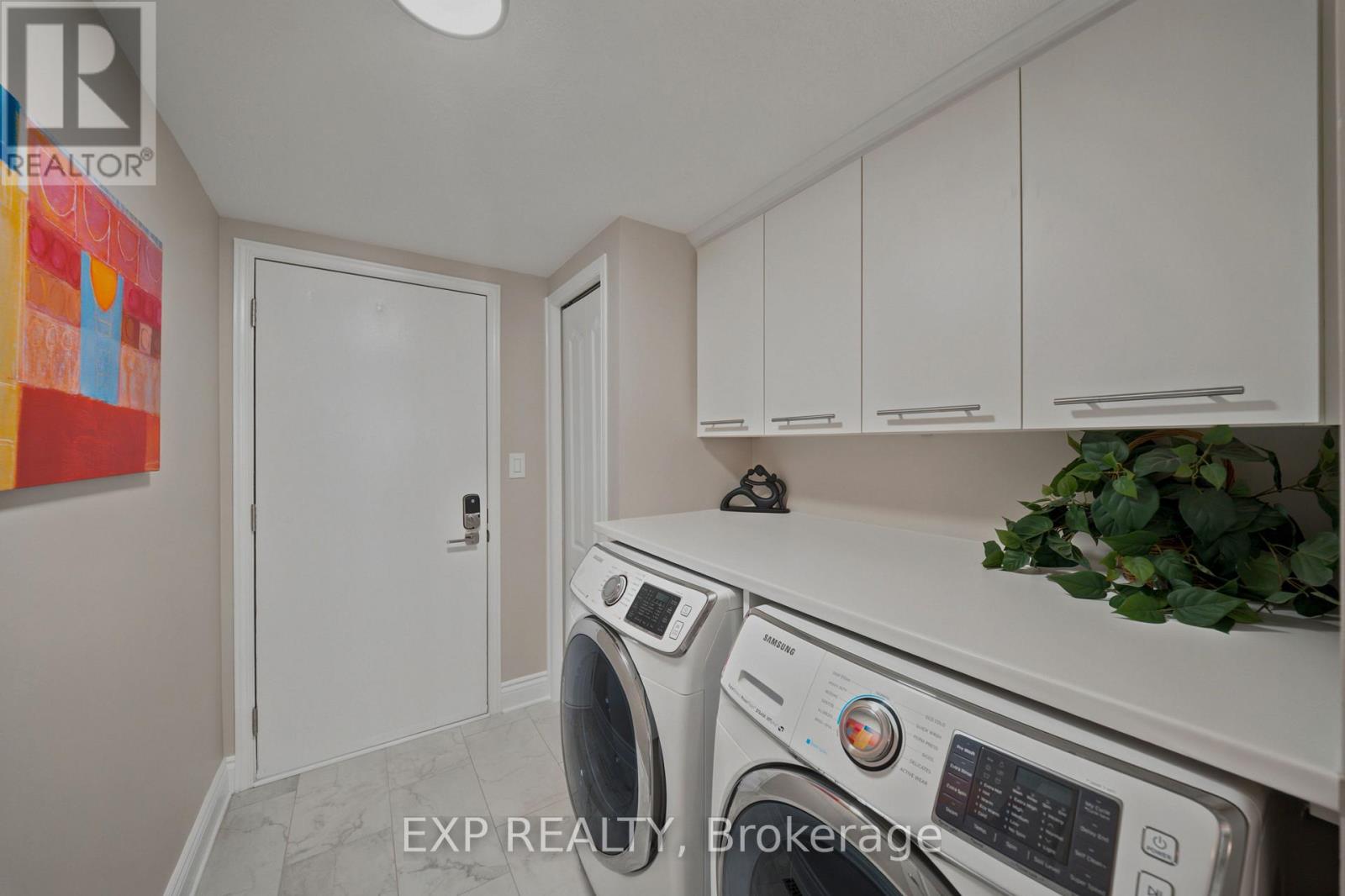 16 Bridlegate Place Property Photo 25