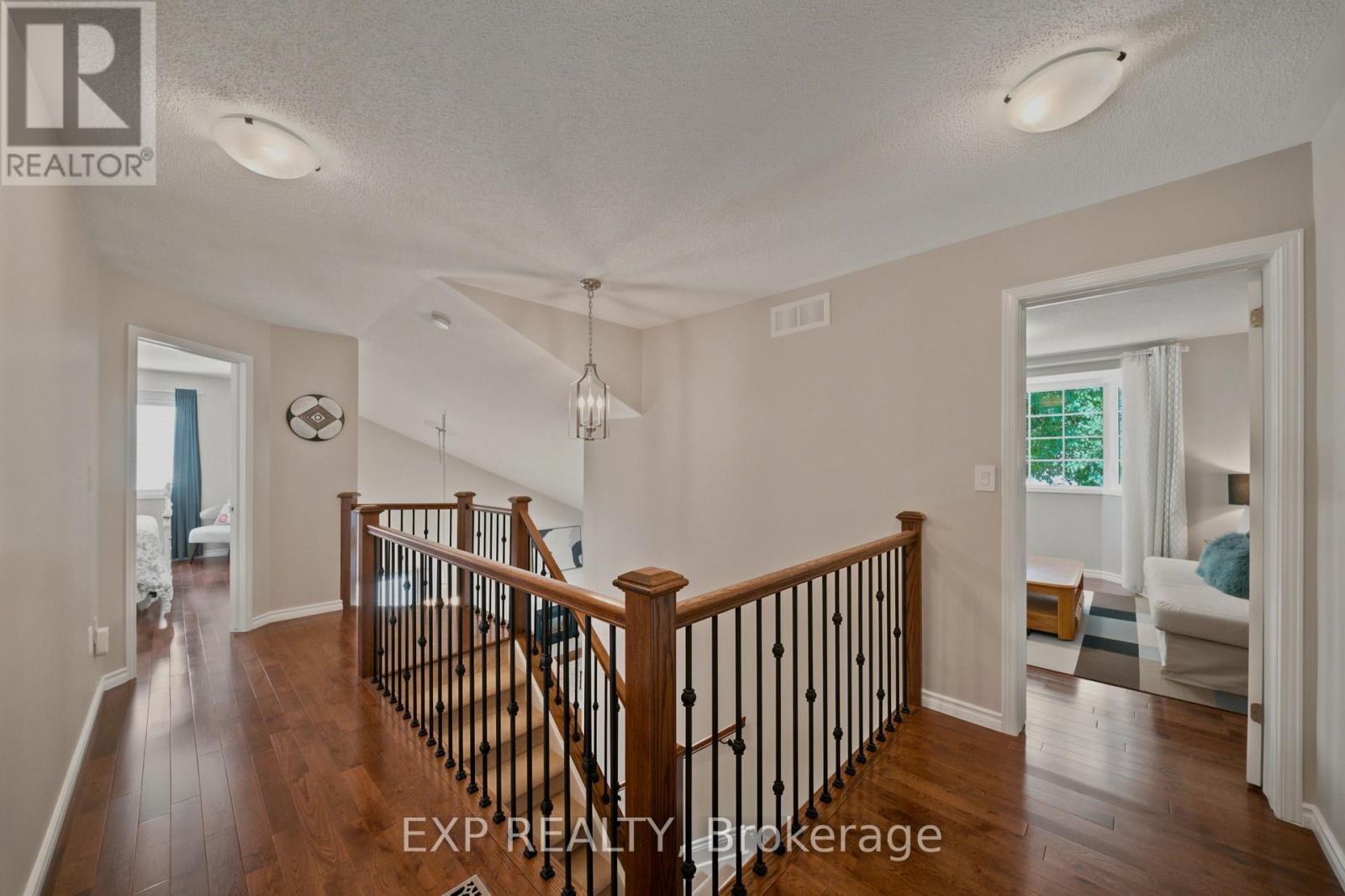 16 Bridlegate Place Property Photo 27