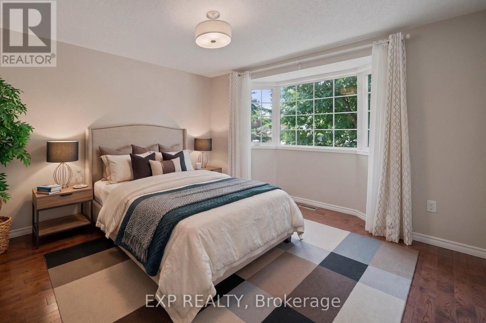 16 Bridlegate Place Property Photo 30