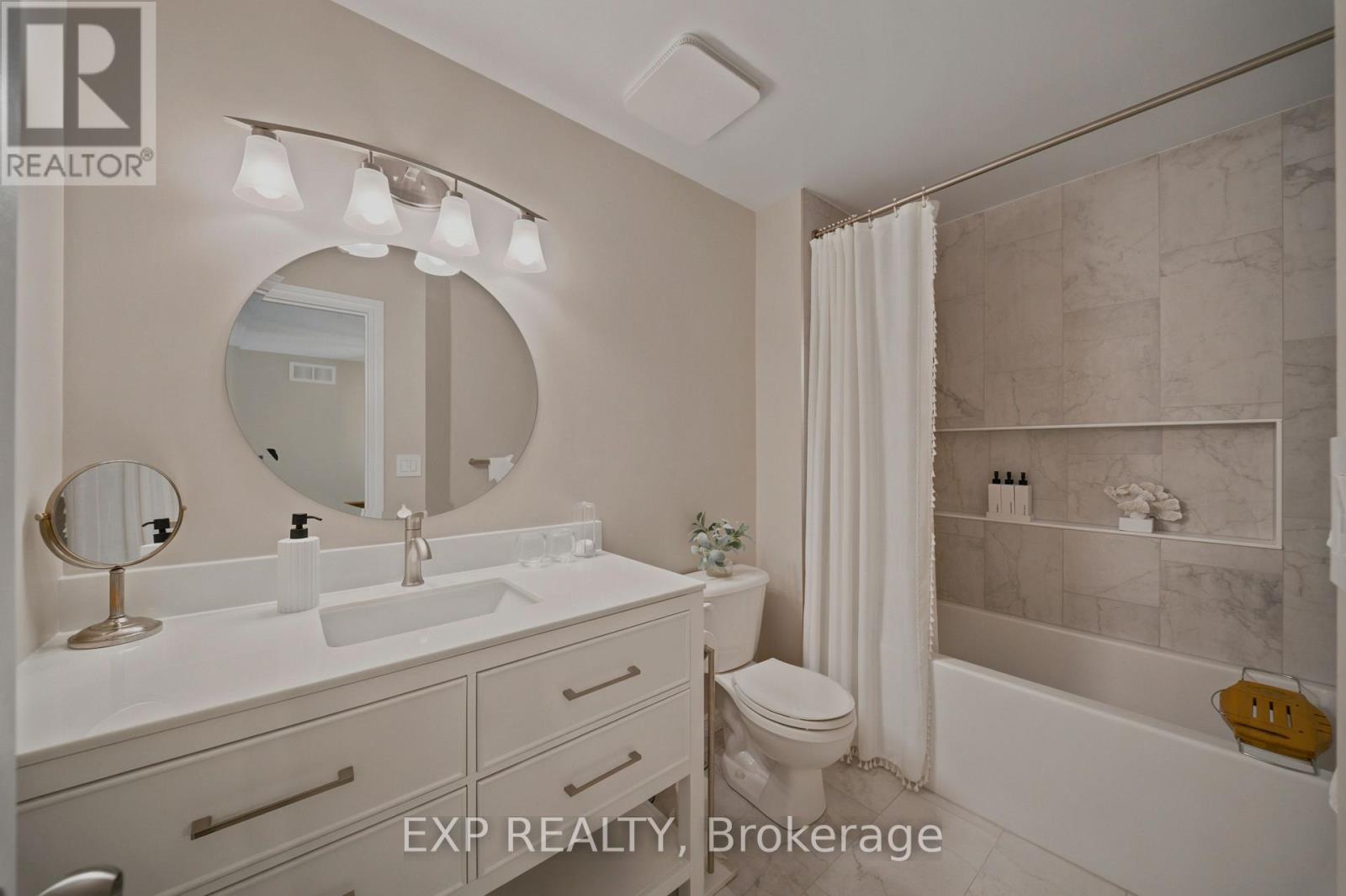 16 Bridlegate Place Property Photo 32