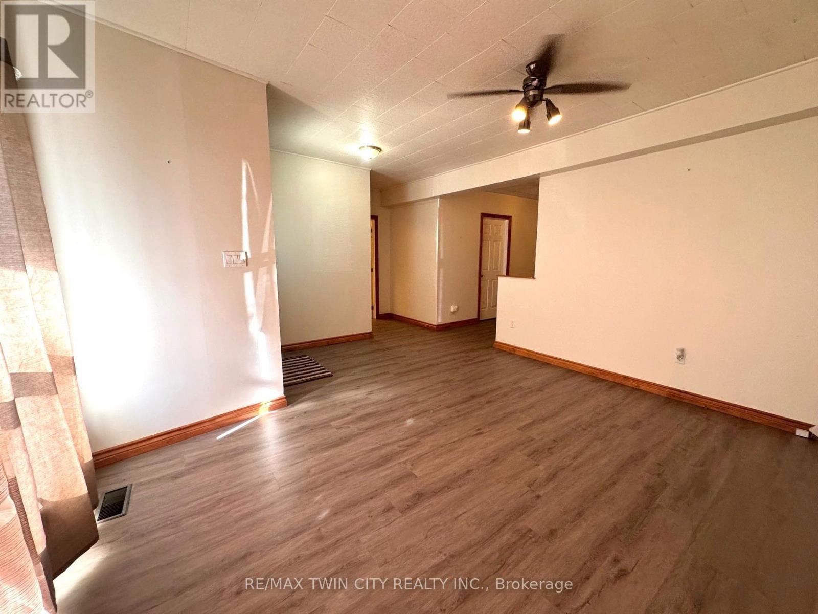 D - 777 James Street Property Photo 5