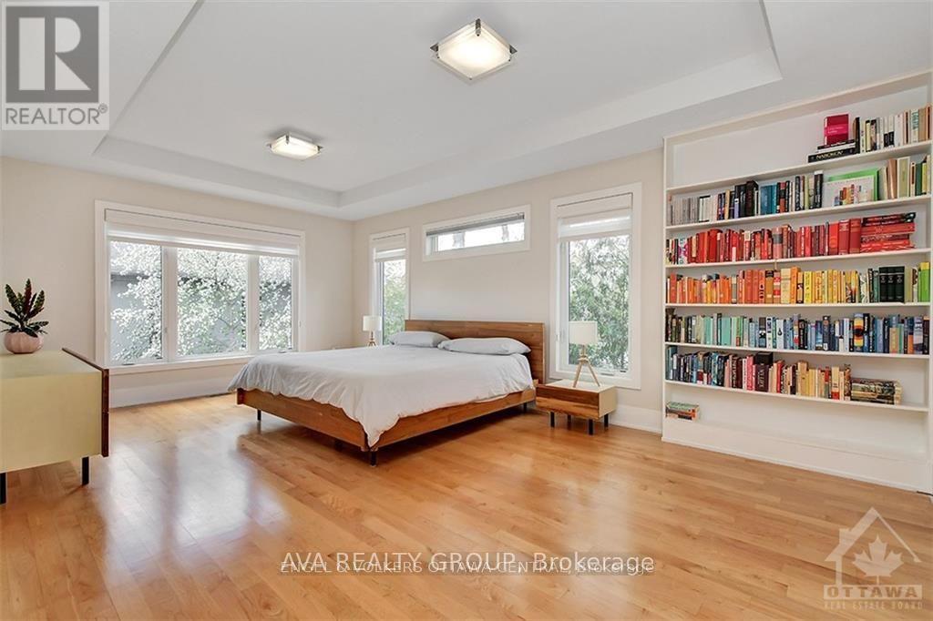 230 Carleton Street Property Photo 23