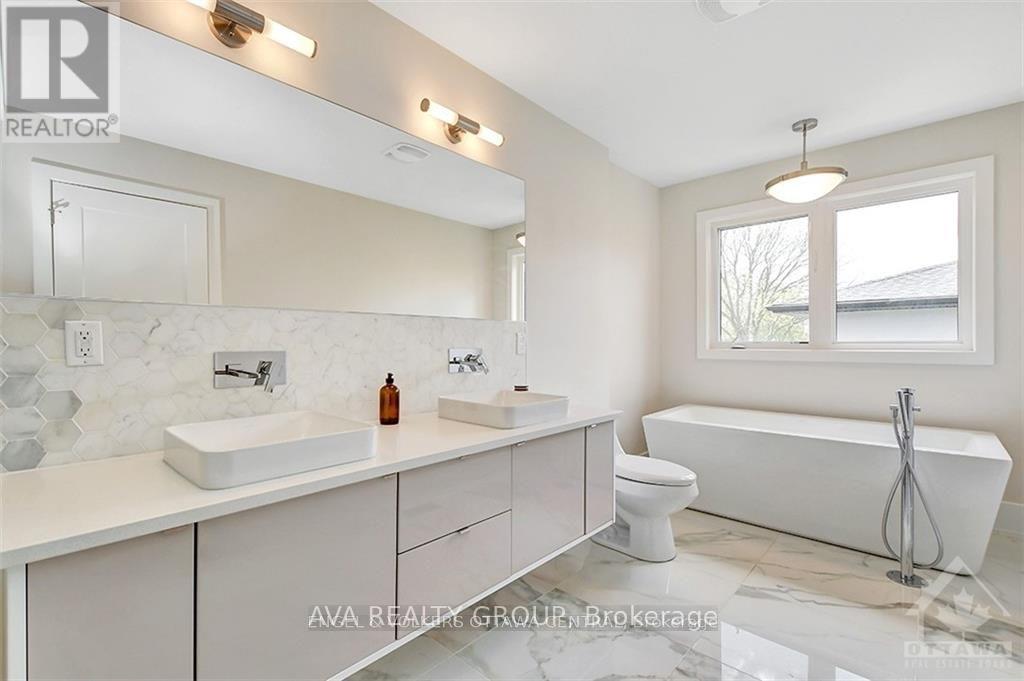 230 Carleton Street Property Photo 24