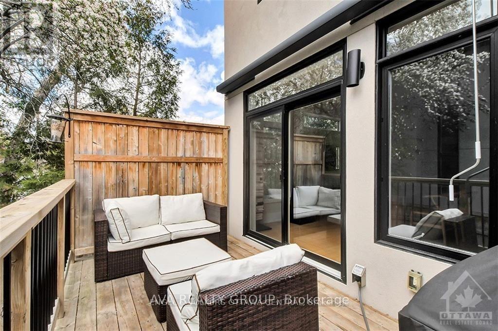230 Carleton Street Property Photo 27