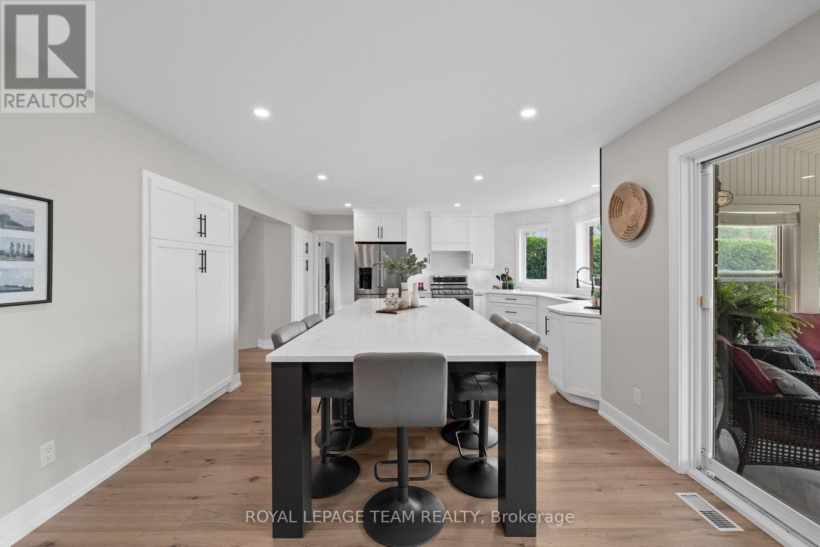 1095 Bravar Drive Property Photo 12