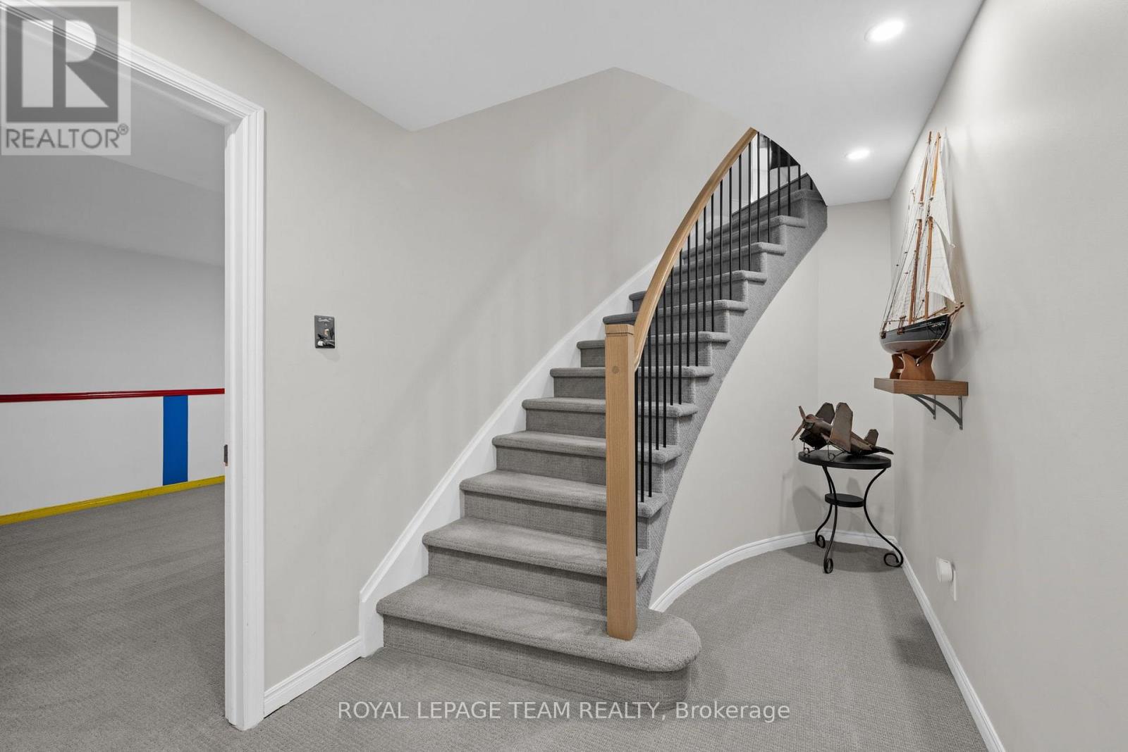1095 Bravar Drive Property Photo 33
