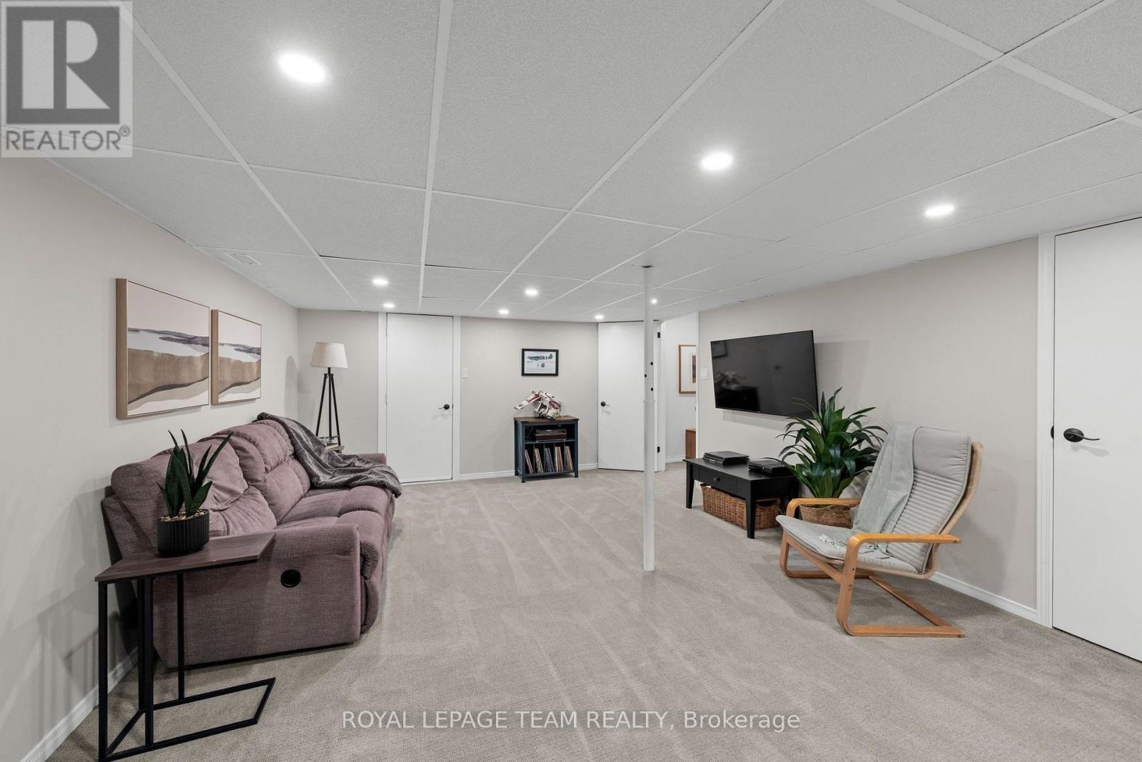 1095 Bravar Drive Property Photo 37