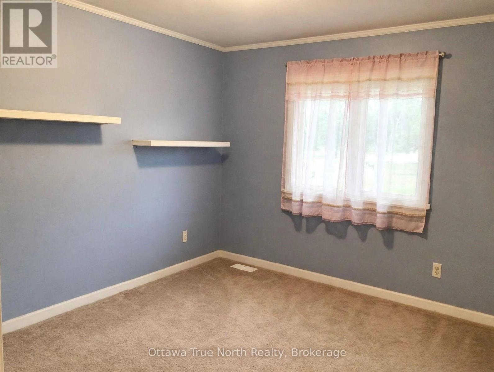 437 Celtic Ridge Crescent Property Photo 10