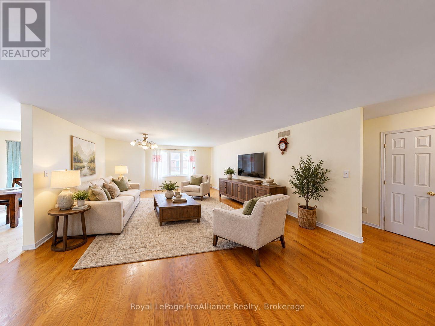 17 Sumac Terrace Property Photo 2