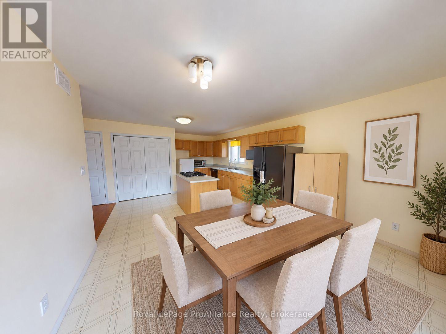 17 Sumac Terrace Property Photo 8